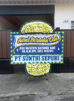 Papan Bunga Duka di Kurik